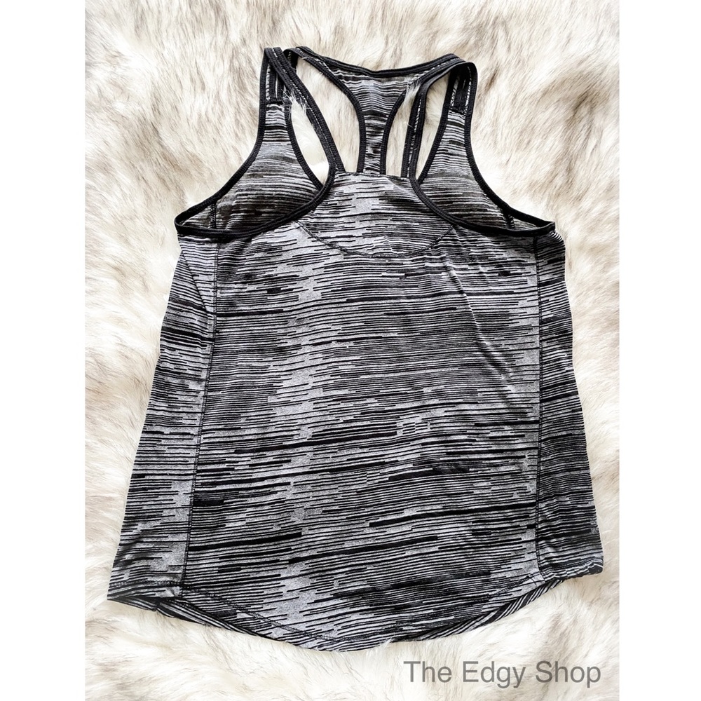 Kyodan | Striped Athletic Strappy Cutout Tank Top - Picture 3 of 5